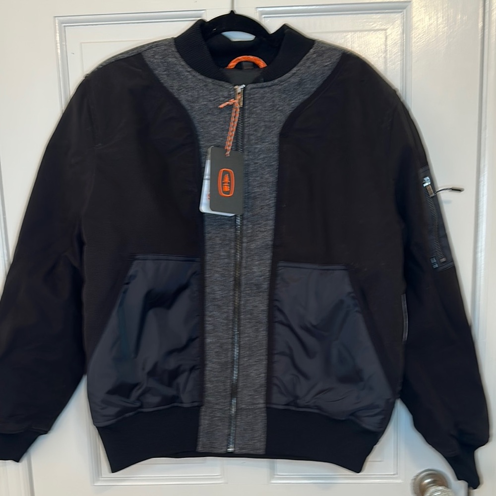 Bass Outdoor Hero Bomber Jacket Black‎ size L NWT